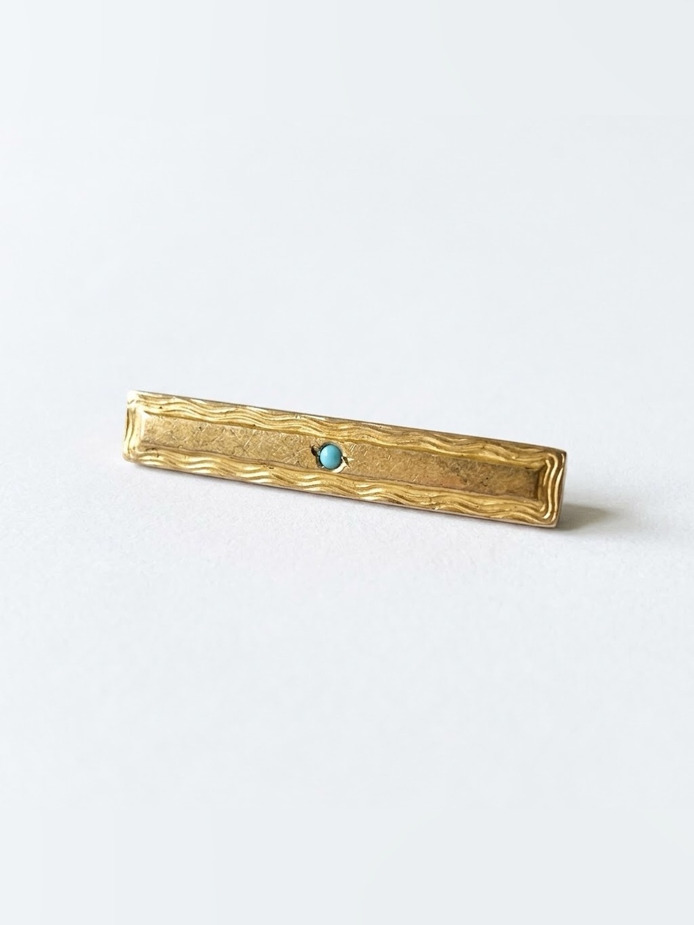 Vintage Victorian Gold Bar Pin Brooch with Turquoise Cabochon